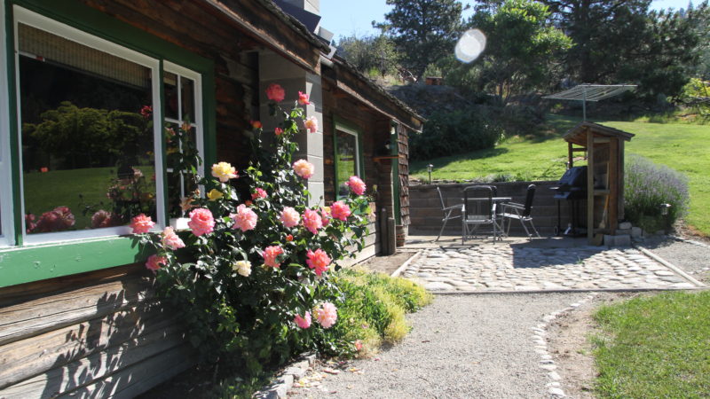Penticton B C Vacation Rental Vintage View Cottage