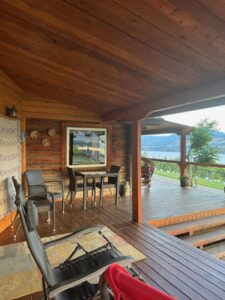 Vintage View Cottage Deck