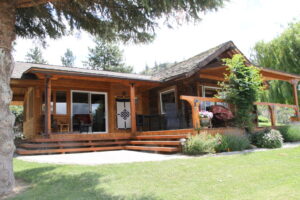 Vintage View Cottage Front