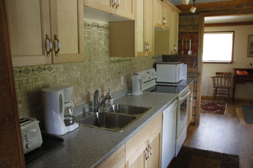 Vintage View Cottage Kitchen Counter